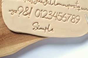 Alfabet literki do masy cukrowej kaligraficzny SIMPLE